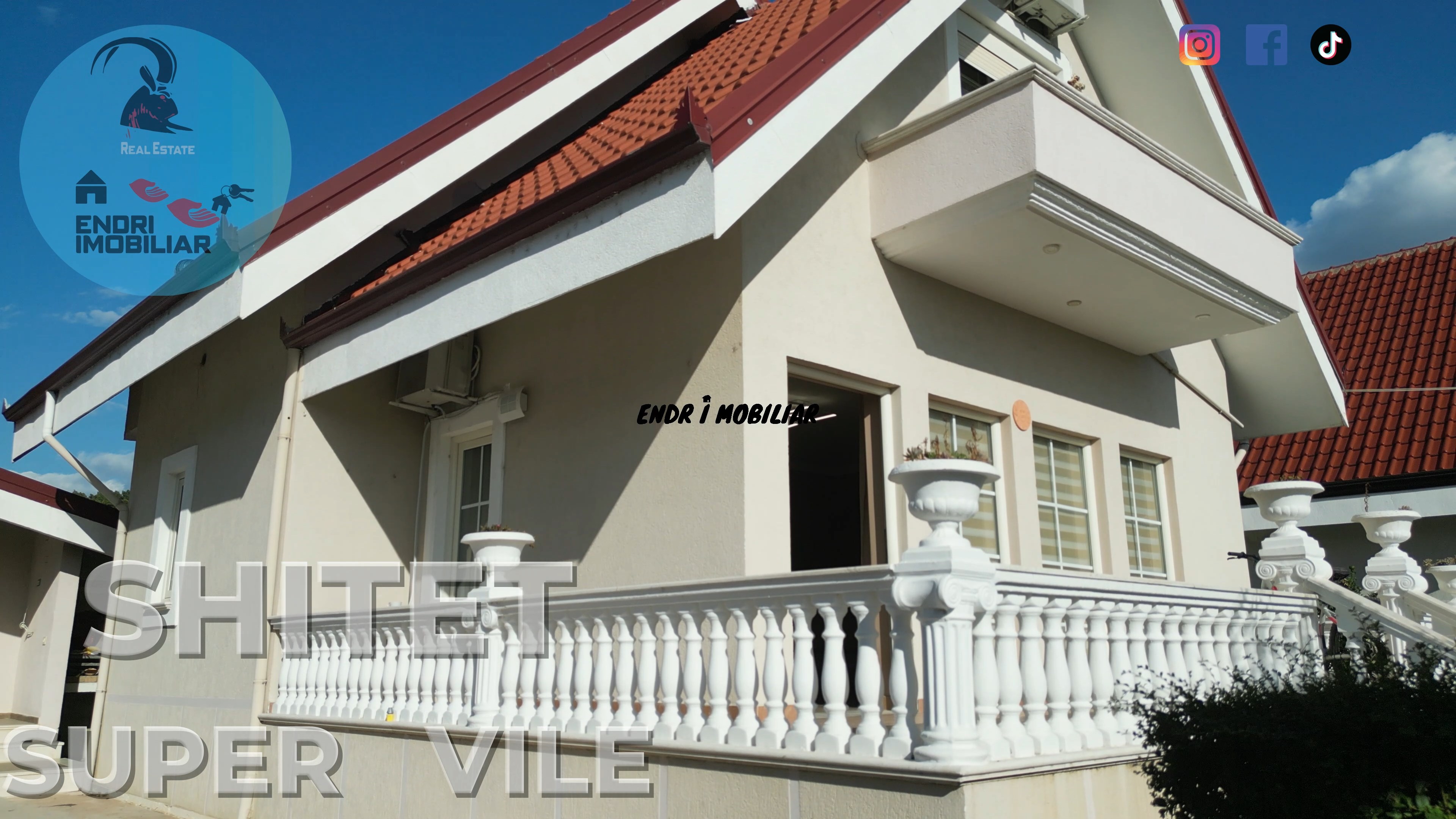 Shitet Vile e bukur ne zonen e Krastes