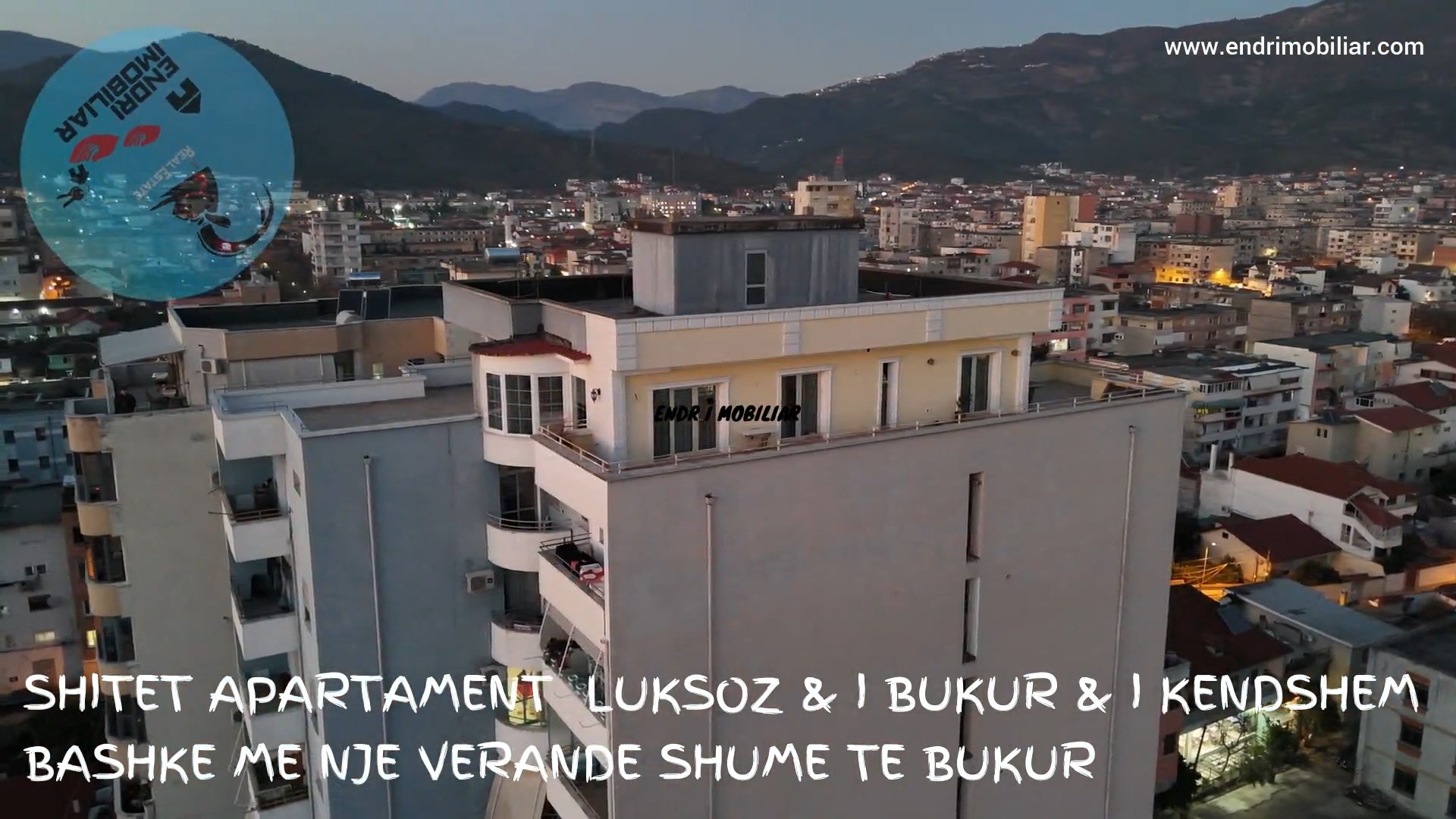 Shitet Apartament Luksoz