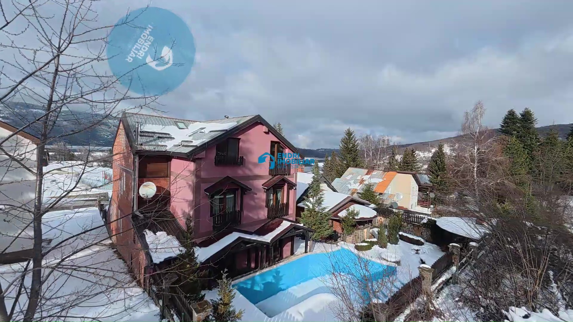 Shitet Hotel Boutique Kapelja ime